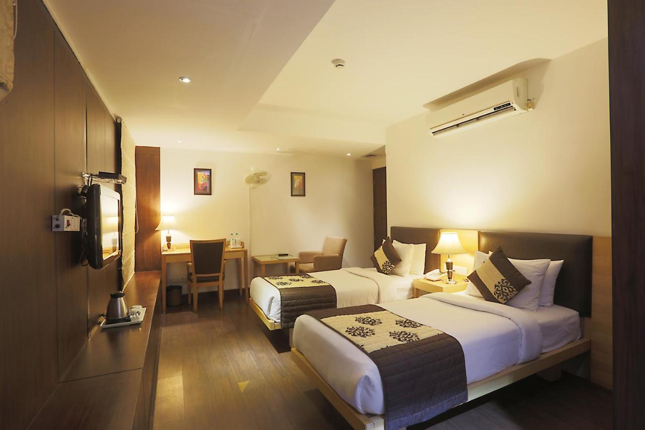 Hotel Arch Plaza - Near Yashobhoomi Convention Centre Dwarka Nové Dillí Exteriér fotografie